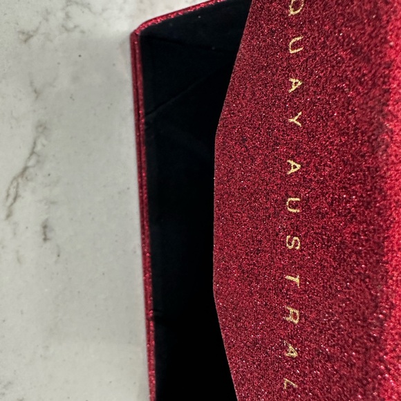 Quay Red Glitter Triangle Sunglass Case - Picture 3 of 5